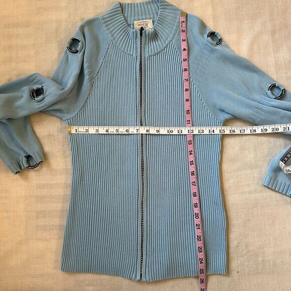 Just B Crystal Grommet Ribbed Zip Cardigan Sweater M Baby Blue E-Girl Y2K - Picture 11 of 12